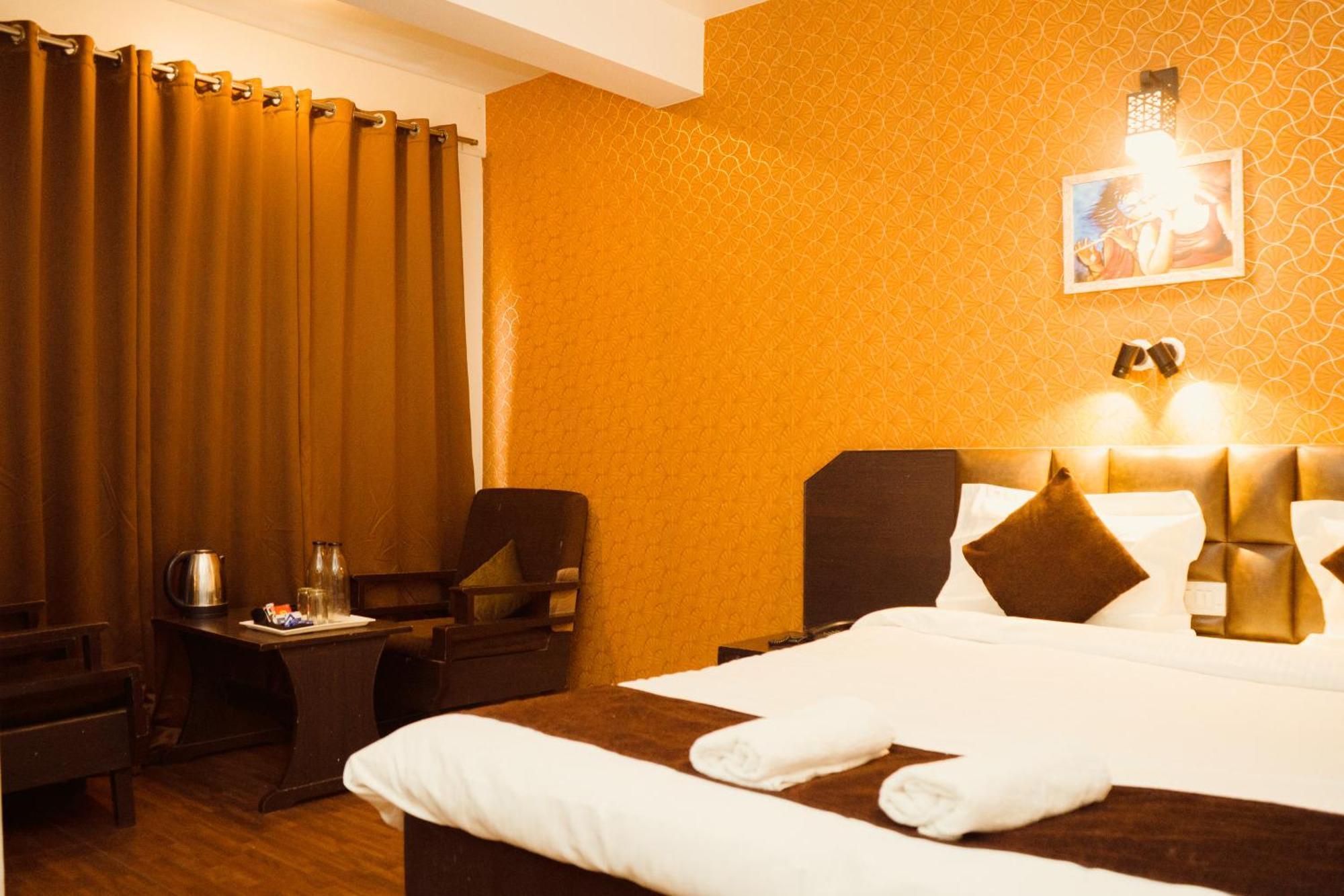 Hotel Siddhi Vinayak Regency, Mg Marg Gangtok Exterior photo